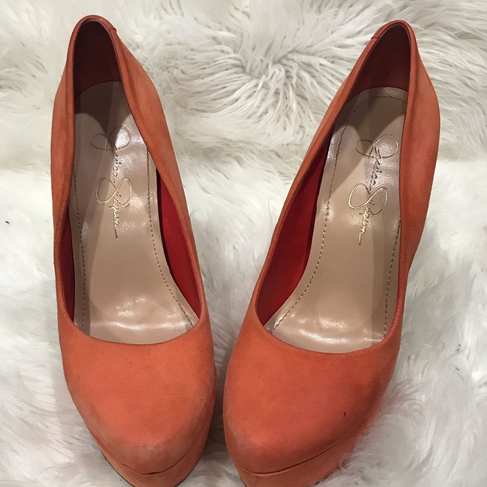 Jessica Simpson- waleo